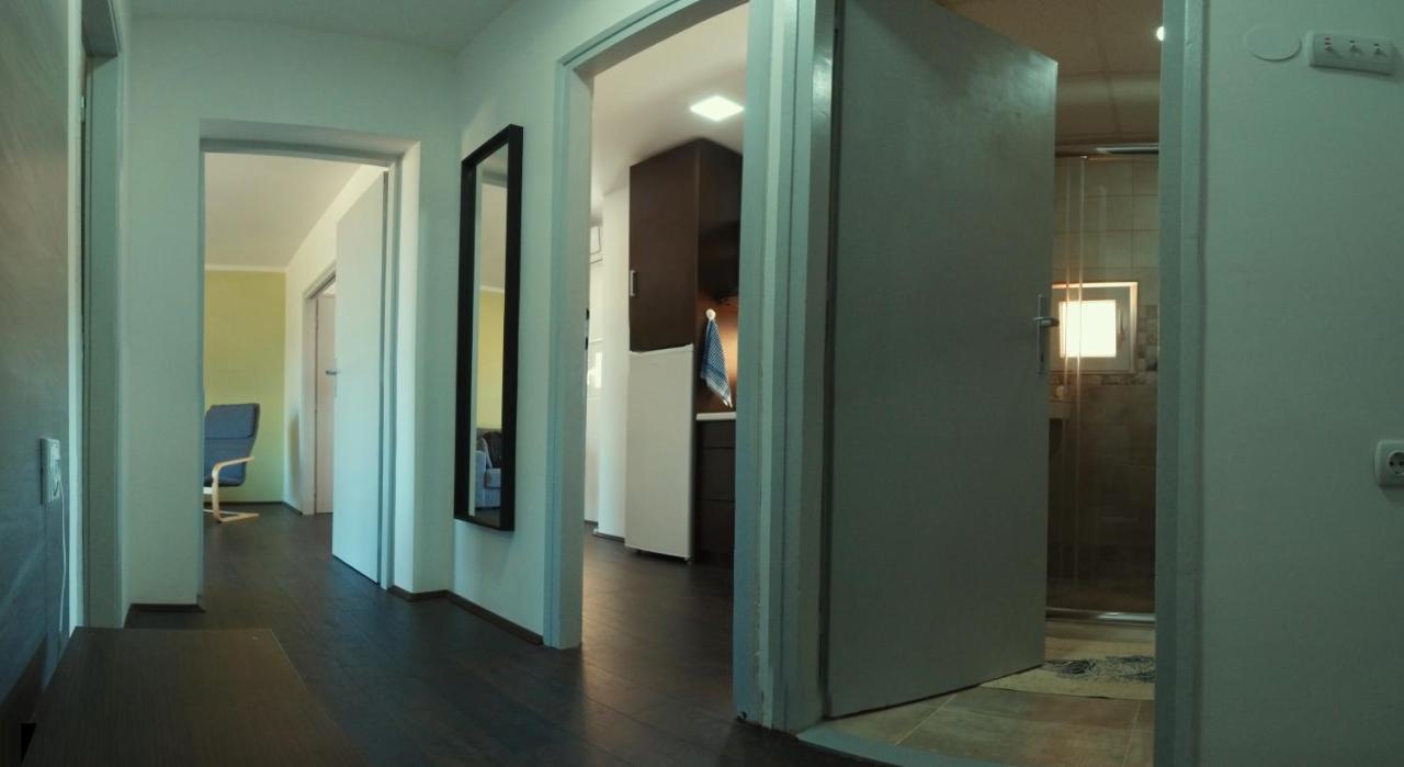 Apartman Terassa Долни Милановац Екстериор снимка