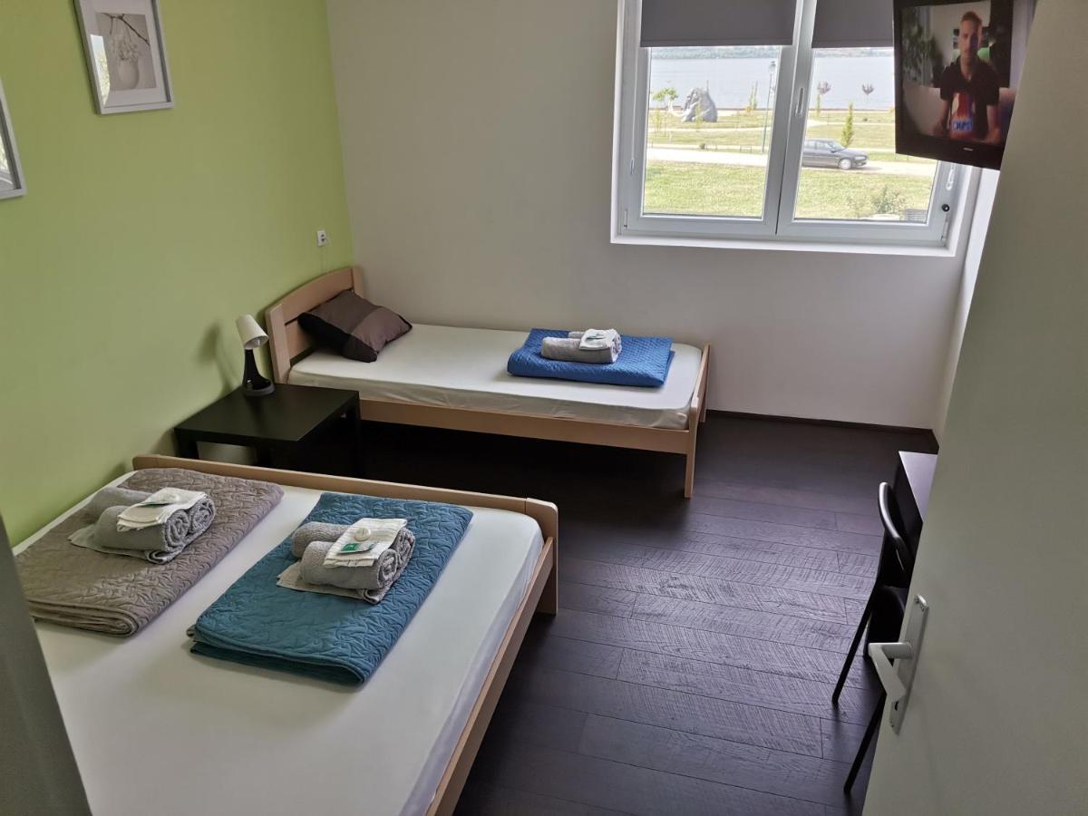 Apartman Terassa Долни Милановац Екстериор снимка