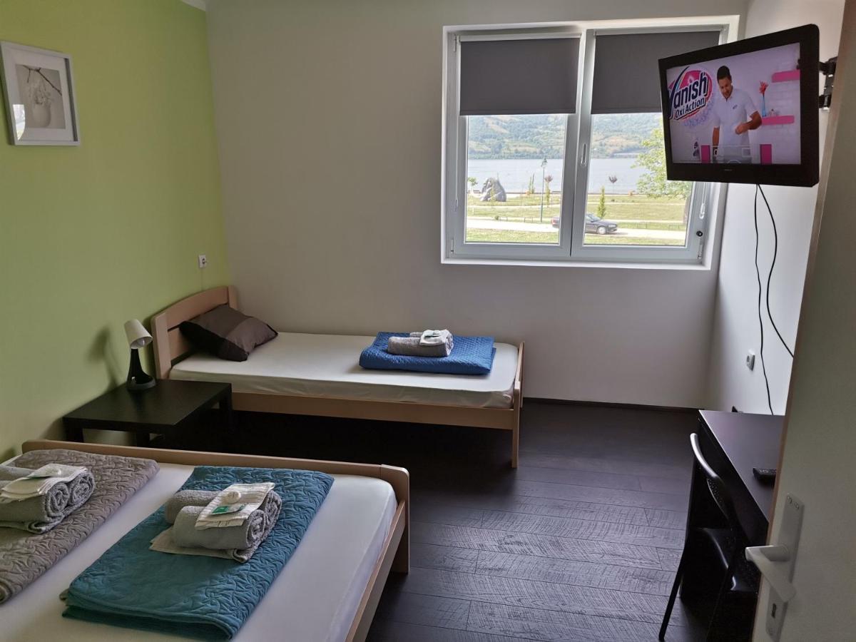 Apartman Terassa Долни Милановац Екстериор снимка