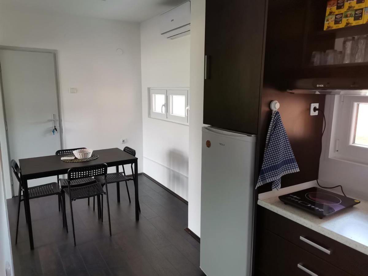 Apartman Terassa Долни Милановац Екстериор снимка